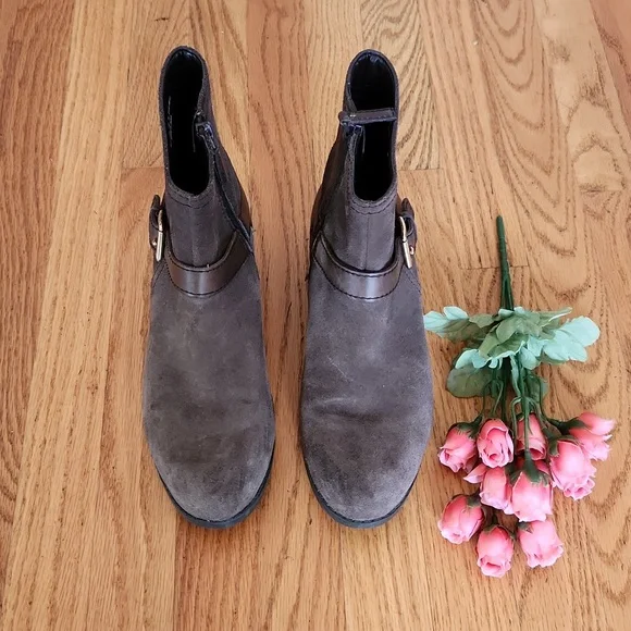 Cole Haan Waterproof Brown Suede Leather Boots / Booties Size 7 - Picture 4 of 9